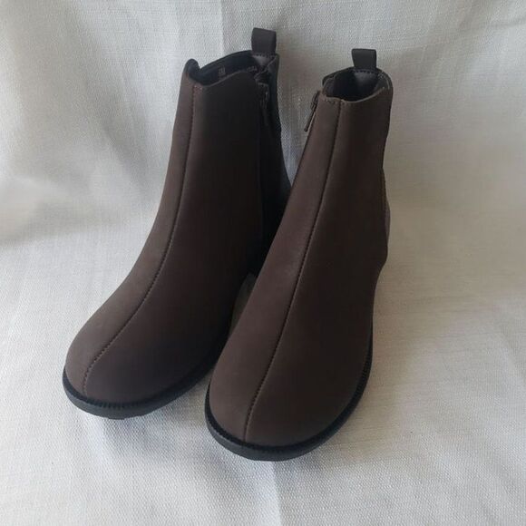 Womens 6 M - Easy Street Mystery Brown Ankle Boots - NEW - Picture 2 of 6
